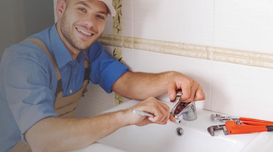 Handle or spout repair in Hampton, GA